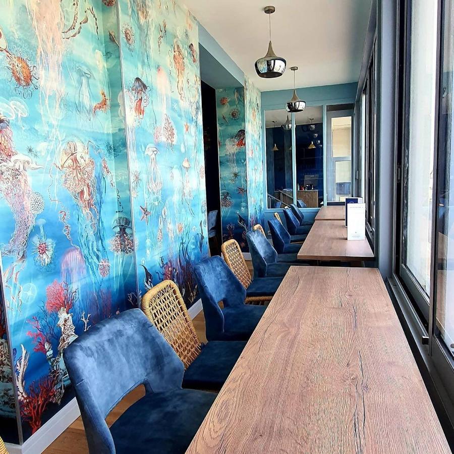 Hotel Restaurant L'Atelier Des Cousins ชาแตเลยง-ปลาจ ภายนอก รูปภาพ